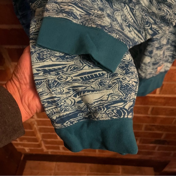 Eddie Bauer Men XL Turquoise All Over Fish Print Fleece Lined Crew Sweatshirt - Picture 5 of 12